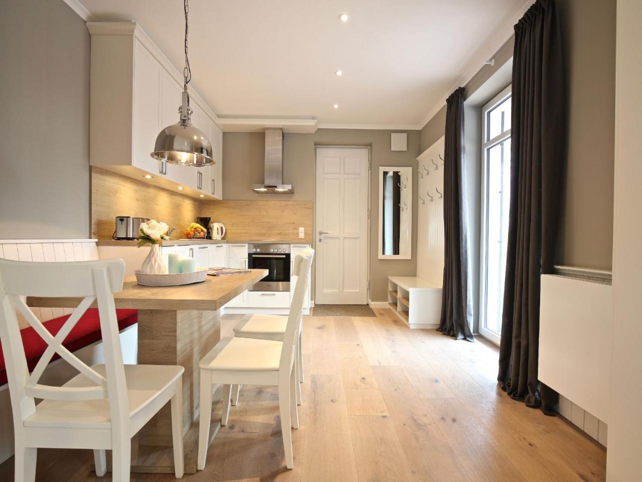 Kleine Charlotte - Traumwohnung Mit Terrasse Fuer 4 Personen Wangerooge Dış mekan fotoğraf